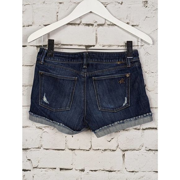 DL1961 Stella Distressed Denim Short in the Color Ripple Size 24 - Picture 4 of 7